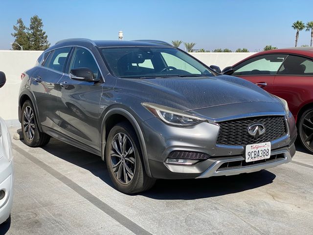 2018 INFINITI QX30 Premium