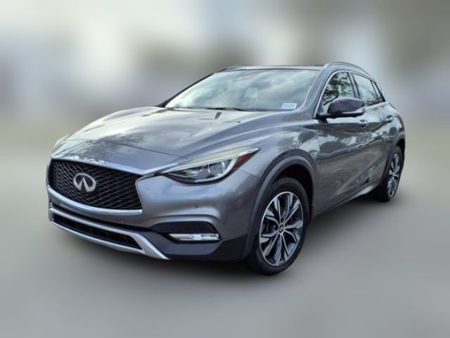 2018 INFINITI QX30 Essential