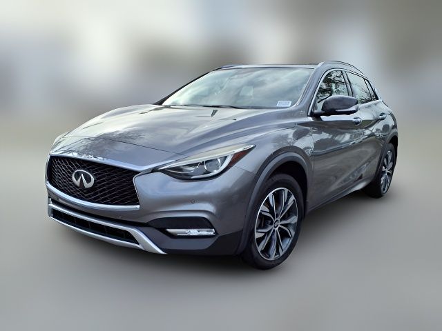 2018 INFINITI QX30 Essential