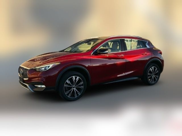 2018 INFINITI QX30 Essential