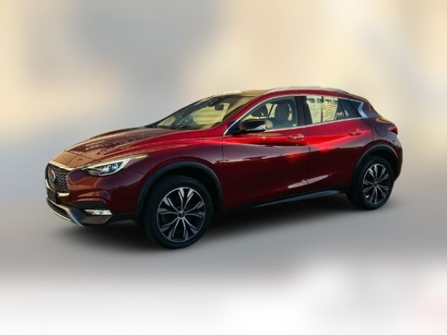 2018 INFINITI QX30 Essential