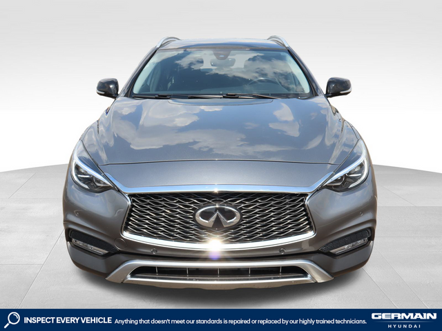 2018 INFINITI QX30 Essential