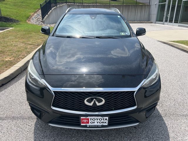 2018 INFINITI QX30 Luxe