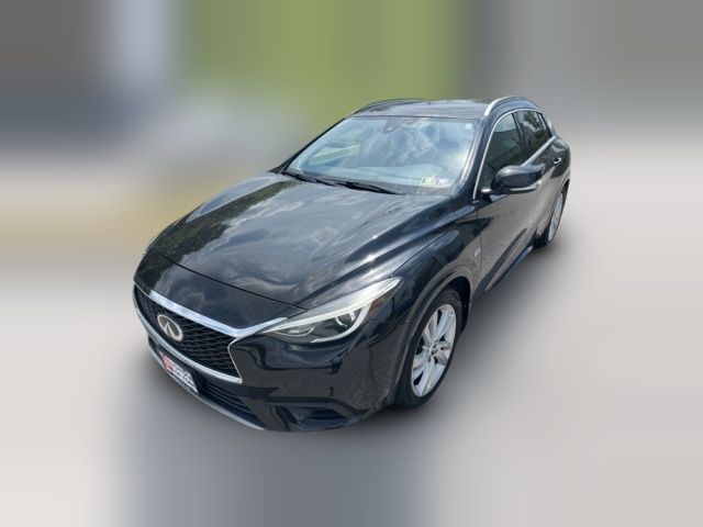 2018 INFINITI QX30 Luxe