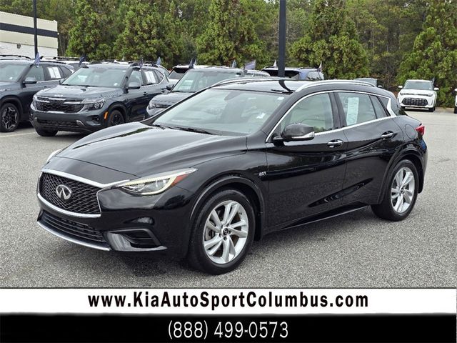 2018 INFINITI QX30 Luxe