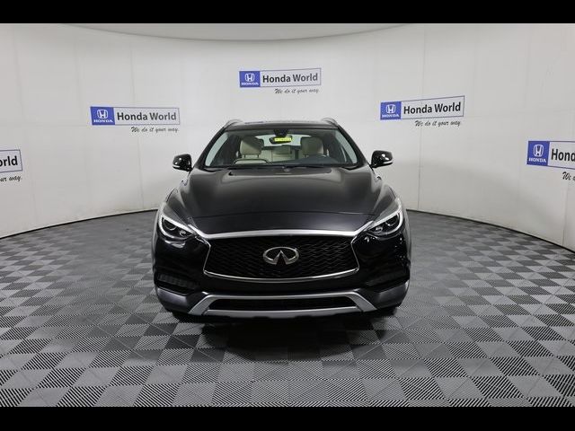 2018 INFINITI QX30 Luxe