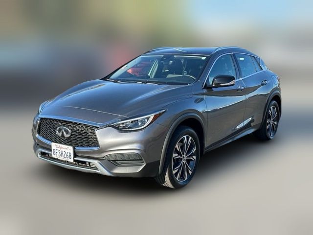 2018 INFINITI QX30 Luxe