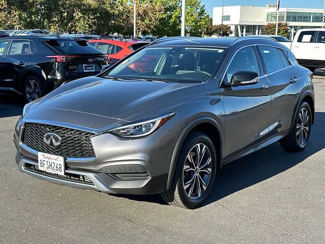 2018 INFINITI QX30 Luxe