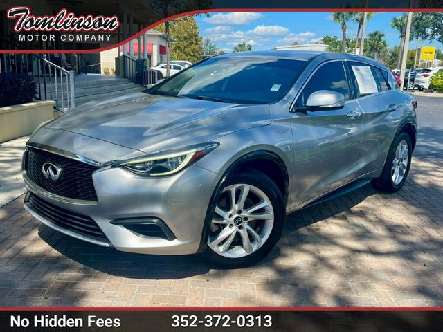 2018 INFINITI QX30 Luxury