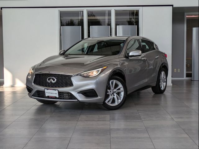 2018 INFINITI QX30 Luxury