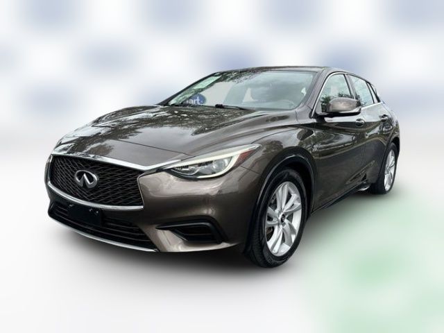 2018 INFINITI QX30 Luxury