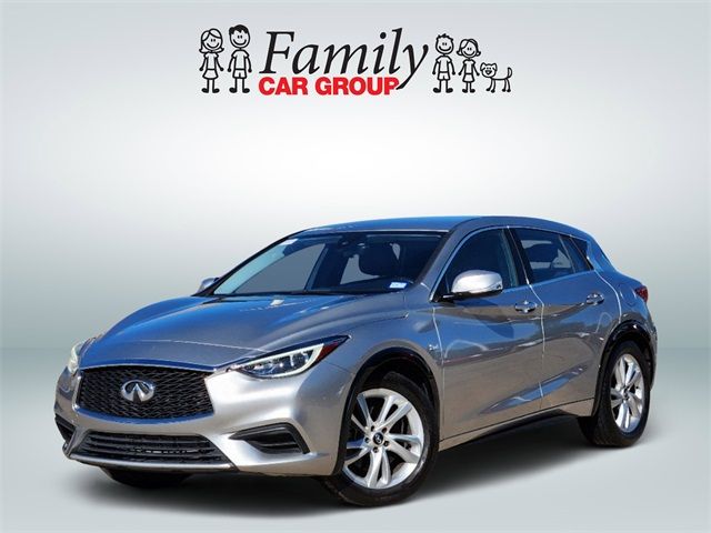 2018 INFINITI QX30 Luxury