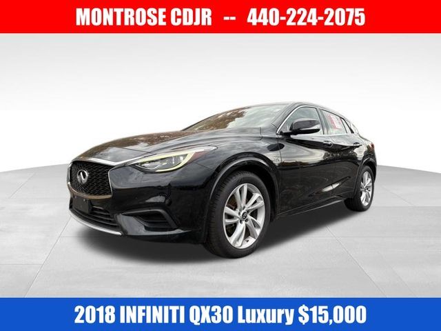 2018 INFINITI QX30 Luxury