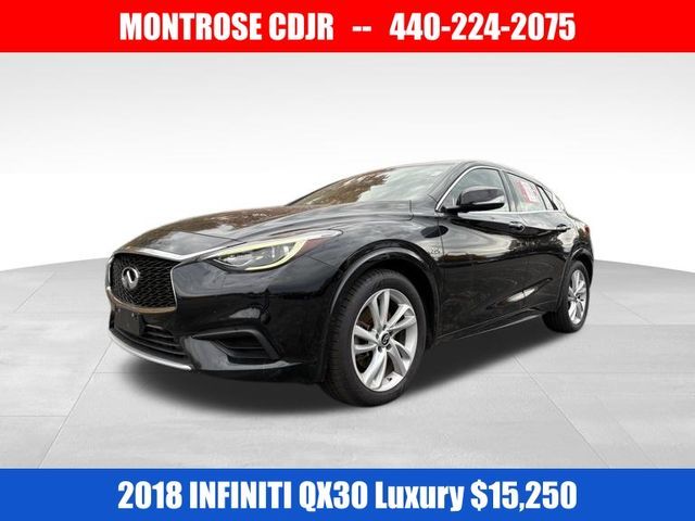 2018 INFINITI QX30 Luxury