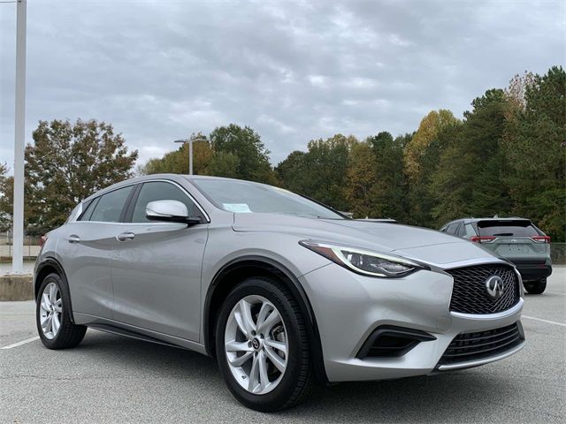 2018 INFINITI QX30 Pure