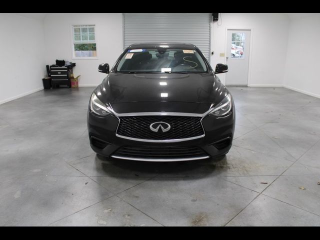 2018 INFINITI QX30 Pure