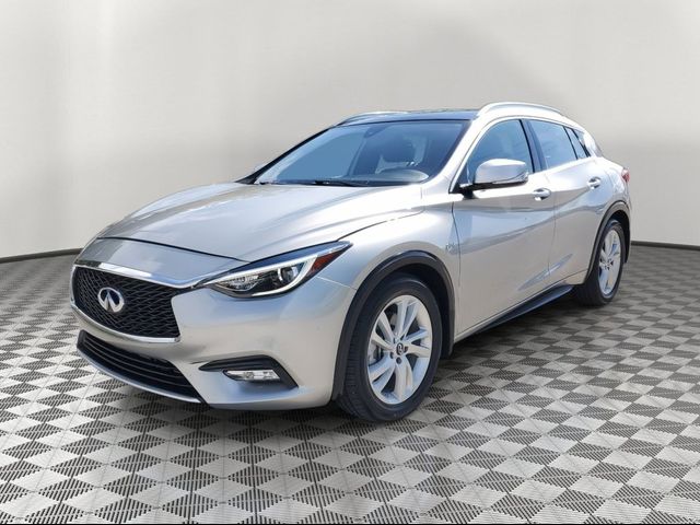 2018 INFINITI QX30 Premium