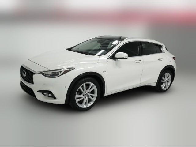 2018 INFINITI QX30 Premium