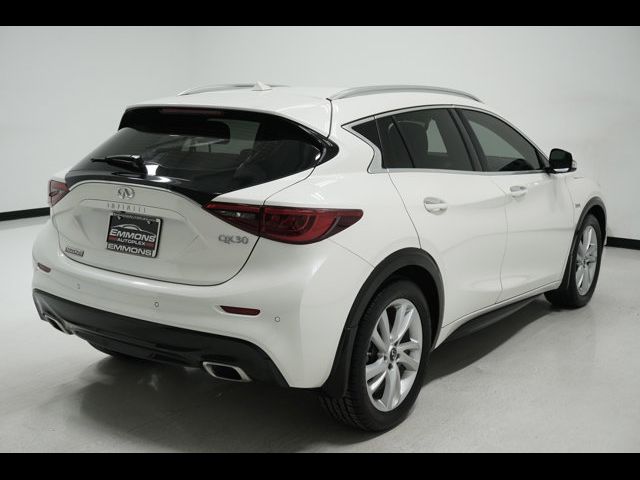 2018 INFINITI QX30 Premium