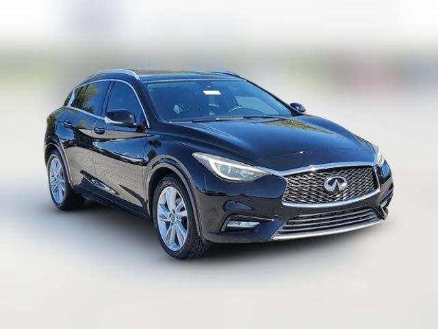2018 INFINITI QX30 Premium
