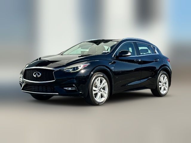 2018 INFINITI QX30 Premium