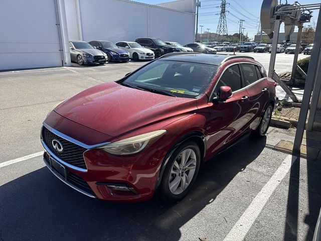 2018 INFINITI QX30 Premium