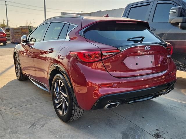 2018 INFINITI QX30 Premium