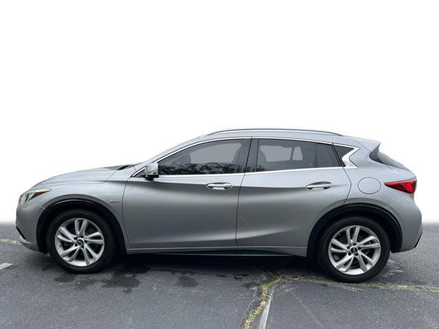 2018 INFINITI QX30 Premium