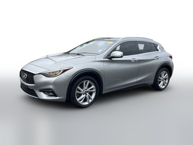 2018 INFINITI QX30 Premium