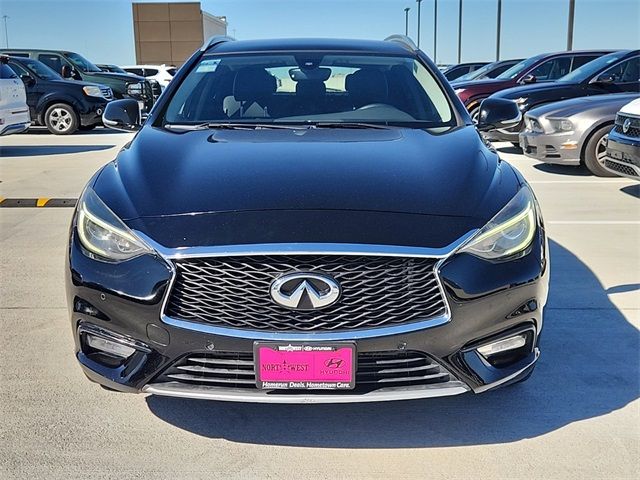 2018 INFINITI QX30 Premium