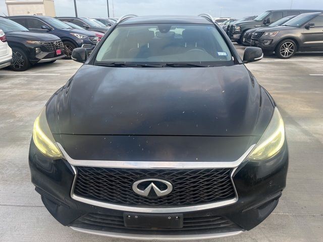 2018 INFINITI QX30 Premium