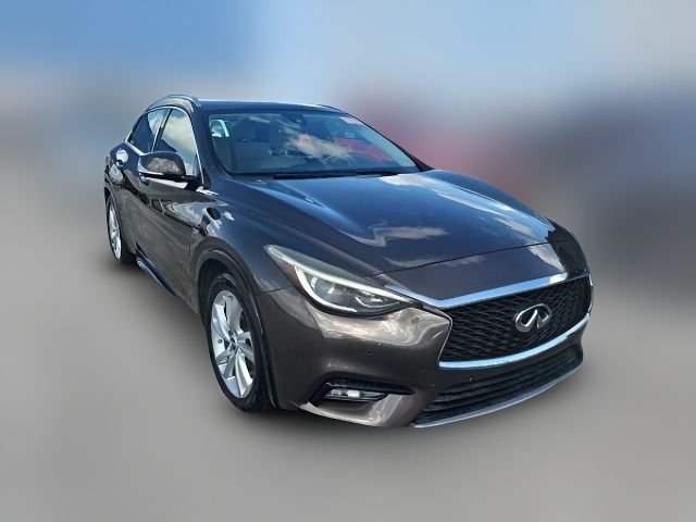 2018 INFINITI QX30 Premium