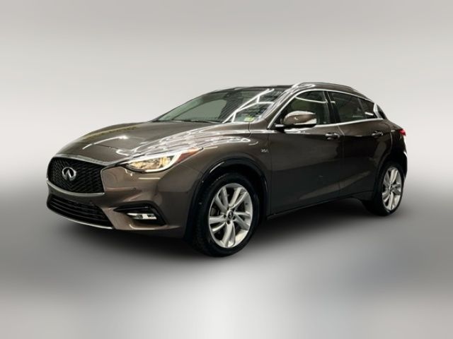 2018 INFINITI QX30 Premium