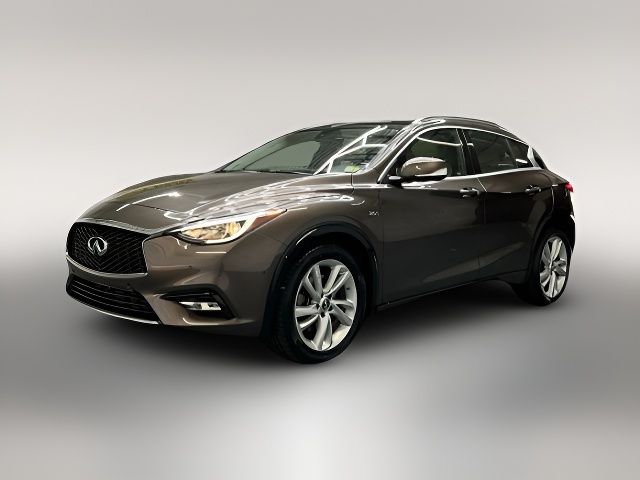 2018 INFINITI QX30 Premium