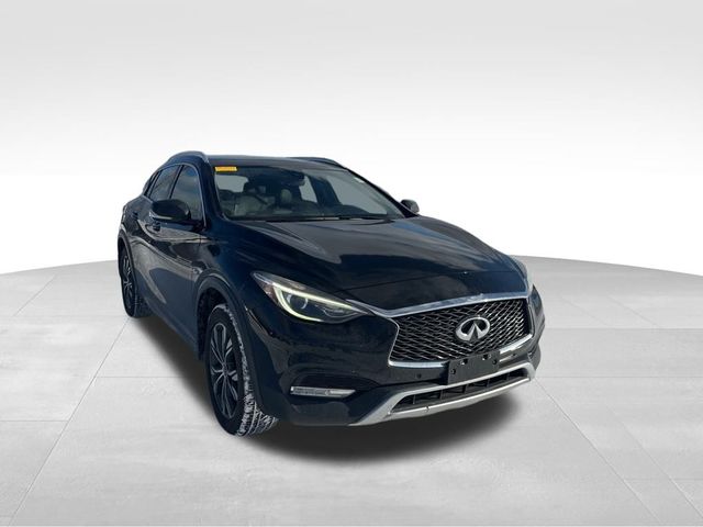 2018 INFINITI QX30 Premium