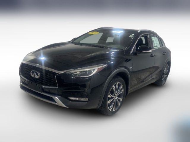 2018 INFINITI QX30 Premium