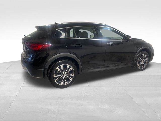 2018 INFINITI QX30 Premium