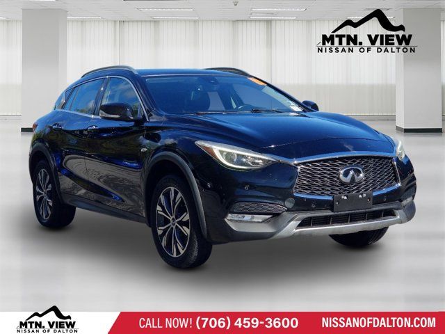 2018 INFINITI QX30 Premium