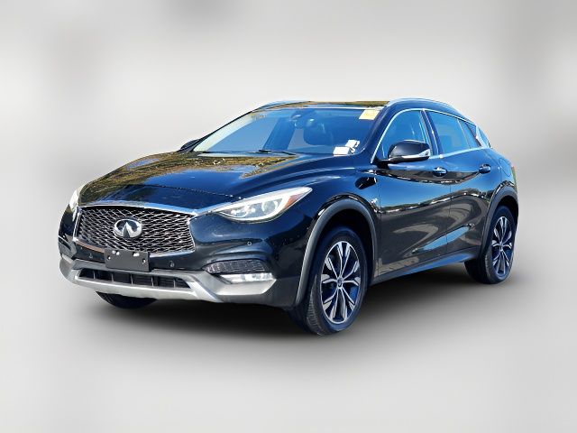 2018 INFINITI QX30 Premium