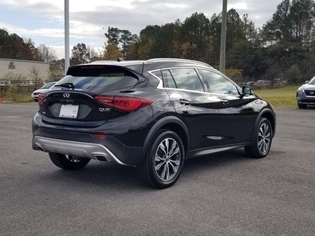 2018 INFINITI QX30 Premium