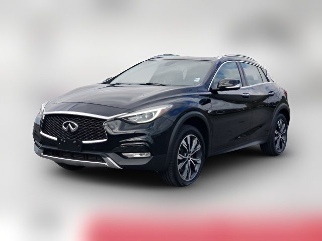 2018 INFINITI QX30 Premium