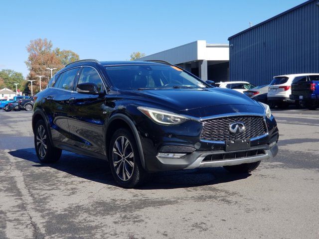 2018 INFINITI QX30 Premium