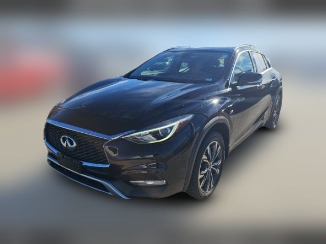 2018 INFINITI QX30 Premium