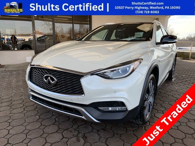 2018 INFINITI QX30 Premium