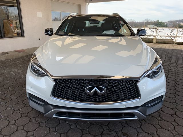 2018 INFINITI QX30 Premium