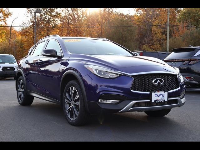 2018 INFINITI QX30 Premium