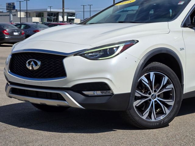 2018 INFINITI QX30 Premium