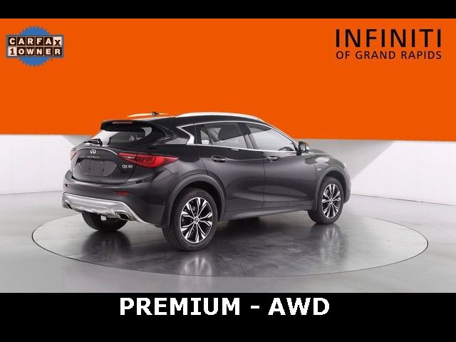 2018 INFINITI QX30 Premium