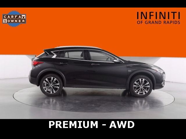 2018 INFINITI QX30 Premium