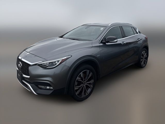 2018 INFINITI QX30 Premium